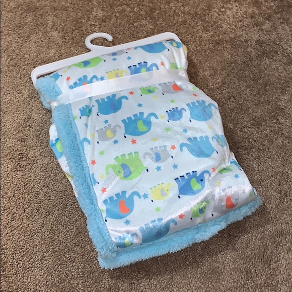 Elements of Style 30” x 40” Baby Blanket - Picture 2 of 2